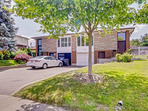 3424 Homark Dr, Mississauga, ON - Outdoor