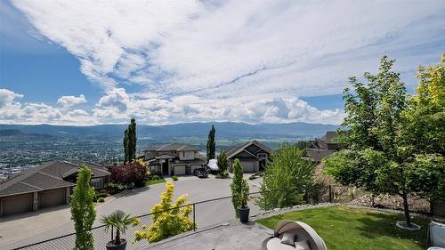 593 Harrogate Lane, Kelowna, BC - Outdoor With View