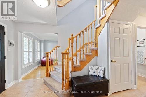 697 Happy Vale Drive, Innisfil, ON - Indoor Photo Showing Other Room