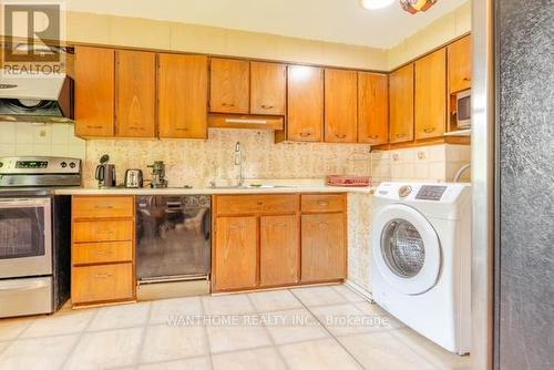 89 Mcnicoll Avenue, Toronto (Hillcrest Village), ON - Indoor Photo Showing Laundry Room