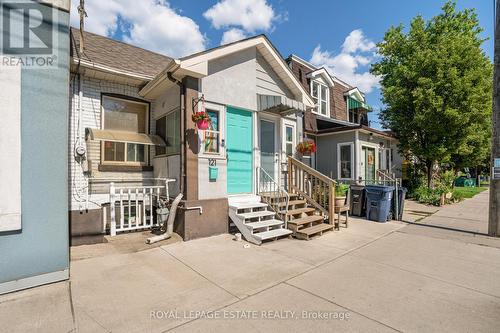 121 Coxwell Avenue, Toronto, ON - Outdoor With Facade