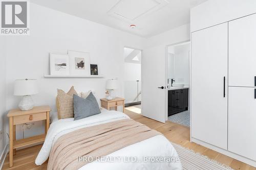 280 Westlake Avenue, Toronto, ON - Indoor Photo Showing Bedroom