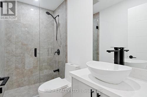 280 Westlake Avenue, Toronto, ON - Indoor Photo Showing Bathroom