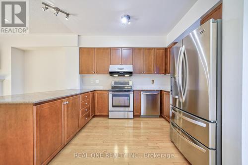 77 John Bell Crescent, Toronto, ON - Indoor Photo Showing Kitchen