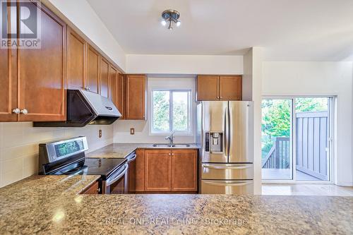 77 John Bell Crescent, Toronto, ON - Indoor Photo Showing Kitchen With Double Sink