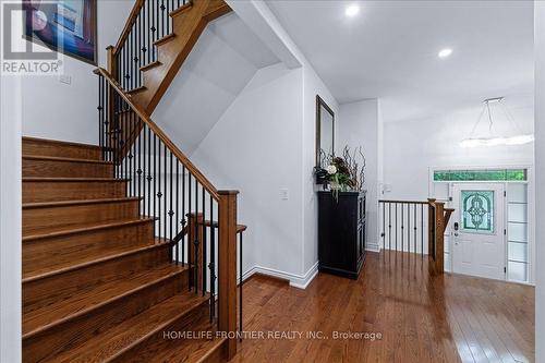 1664 Moyer Avenue, Innisfil, ON - Indoor Photo Showing Other Room