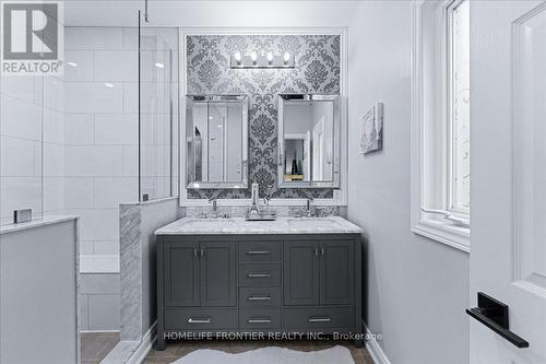 1664 Moyer Avenue, Innisfil, ON - Indoor Photo Showing Bathroom