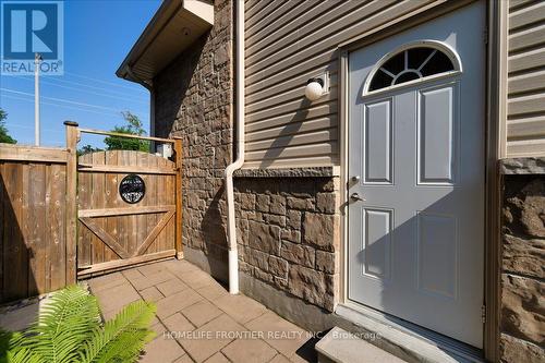 1664 Moyer Avenue, Innisfil, ON - Outdoor With Exterior