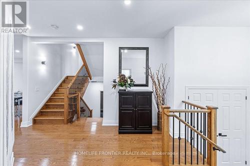 1664 Moyer Avenue, Innisfil, ON - Indoor Photo Showing Other Room
