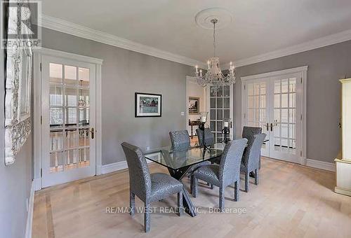 5 Humberview Drive, Vaughan (Islington Woods), ON - Indoor Photo Showing Dining Room