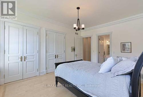 5 Humberview Drive, Vaughan (Islington Woods), ON - Indoor Photo Showing Bedroom