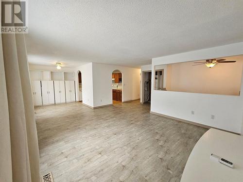 4420 Baldy Way, Chetwynd, BC - Indoor Photo Showing Other Room