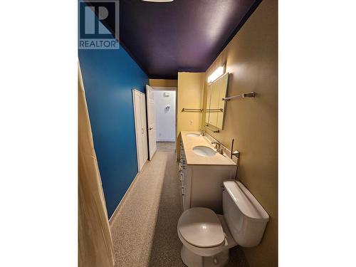 4420 Baldy Way, Chetwynd, BC - Indoor Photo Showing Bathroom