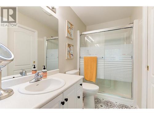 2250 Louie Drive Unit# 43, West Kelowna, BC - Indoor Photo Showing Bathroom