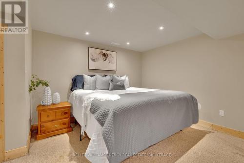 27 Guildwood Drive, Clarington, ON - Indoor Photo Showing Bedroom