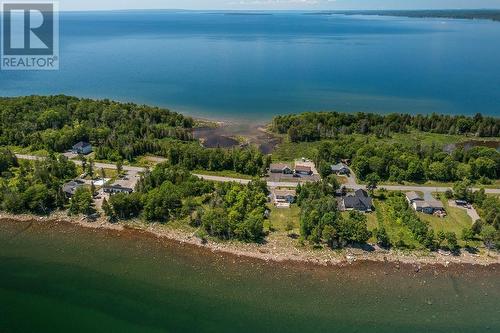 55 Lighthouse Point Dr, Thessalon, ON 