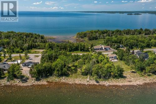 55 Lighthouse Point Dr, Thessalon, ON 