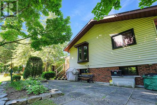 86 Clifton Street, Kawartha Lakes, ON - Outdoor