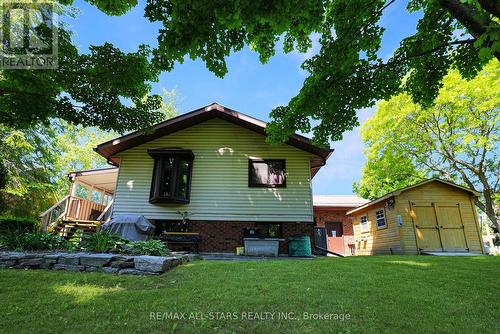 86 Clifton Street, Kawartha Lakes, ON - Outdoor