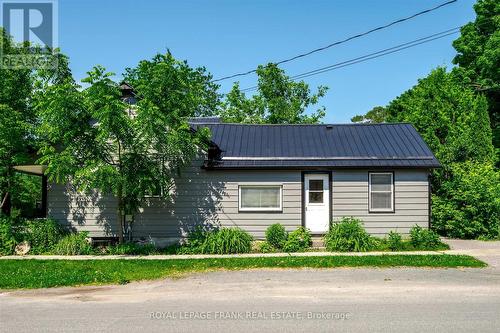 34 Reid Street, Smith-Ennismore-Lakefield (Lakefield), ON - Outdoor