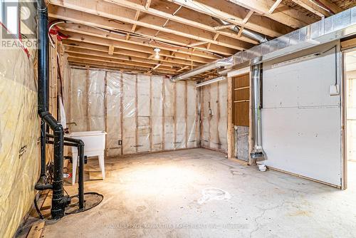 19 Logan Lane, Kawartha Lakes, ON - Indoor Photo Showing Basement