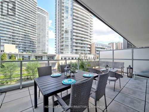 203 - 52 Forest Manor Road, Toronto, ON - Outdoor