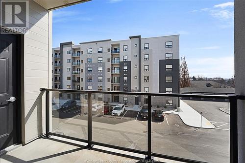 190 Main Street East Unit# 302, Kingsville, ON - Outdoor With Balcony
