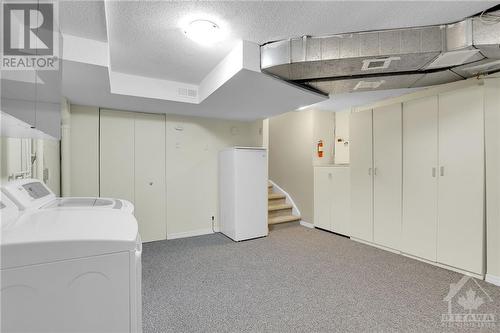 817 High Street Unit#7, Ottawa, ON - Indoor Photo Showing Laundry Room