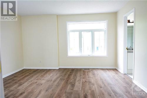 45 Helmsdale Drive, Ottawa, ON - Indoor Photo Showing Other Room