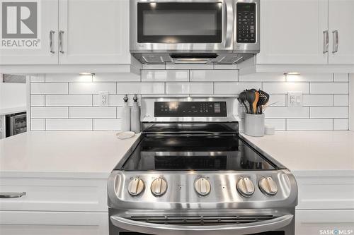 413 Brighton Boulevard, Saskatoon, SK - Indoor Photo Showing Kitchen