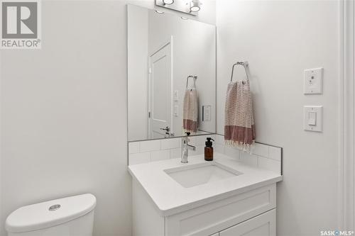 413 Brighton Boulevard, Saskatoon, SK - Indoor Photo Showing Bathroom