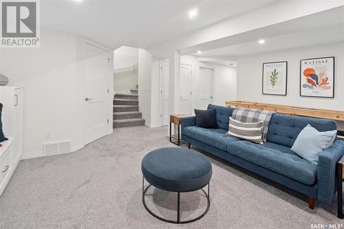 413 Brighton Boulevard, Saskatoon, SK - Indoor Photo Showing Living Room