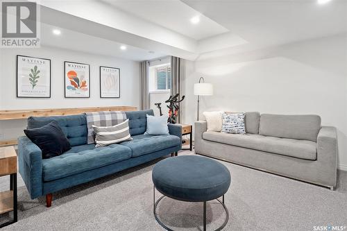 413 Brighton Boulevard, Saskatoon, SK - Indoor Photo Showing Living Room