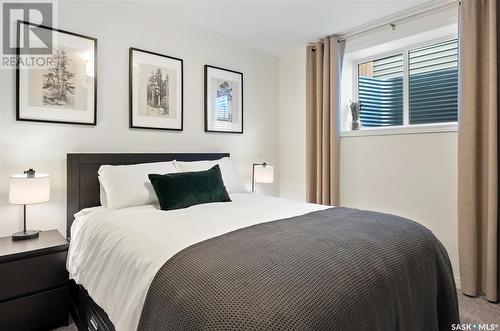 413 Brighton Boulevard, Saskatoon, SK - Indoor Photo Showing Bedroom