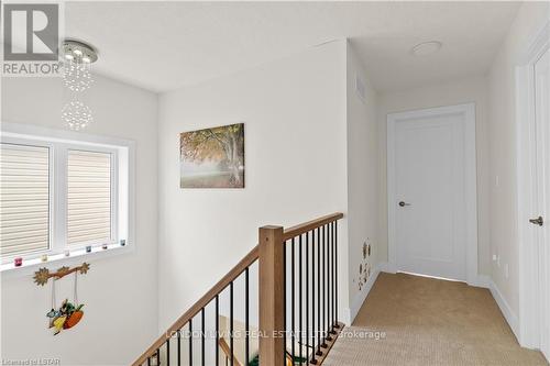 1555 Bob Schram Way, London, ON - Indoor Photo Showing Other Room