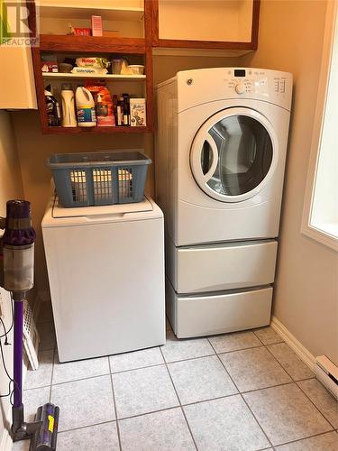 4 Commercial Street, Happy Valley - Goose Bay, NL - Indoor Photo Showing Laundry Room