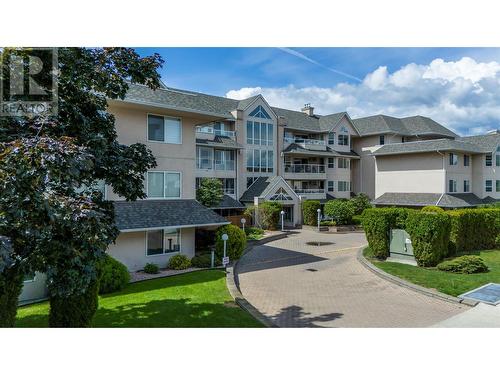 254 Scott Avenue Unit# 202, Penticton, BC - Outdoor With Facade