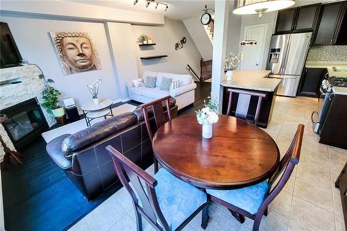 110 Marina Point Crescent, Hamilton, ON - Indoor Photo Showing Dining Room