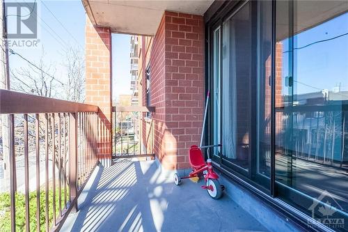 222 Guigues Avenue Unit#201, Ottawa, ON - Outdoor With Exterior