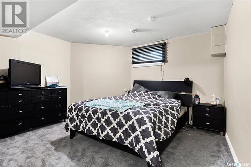 260 Logan Crescent, Regina, SK - Indoor Photo Showing Bedroom