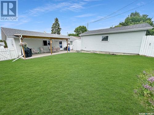 332 Alder Place, Swift Current, SK - Outdoor With Deck Patio Veranda With Exterior