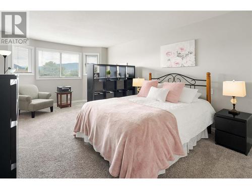 1180 Wintergreen Crescent, Kelowna, BC - Indoor Photo Showing Bedroom
