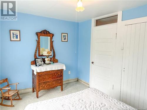 250-251 Mckenna Road, Newburg, NB - Indoor Photo Showing Bedroom