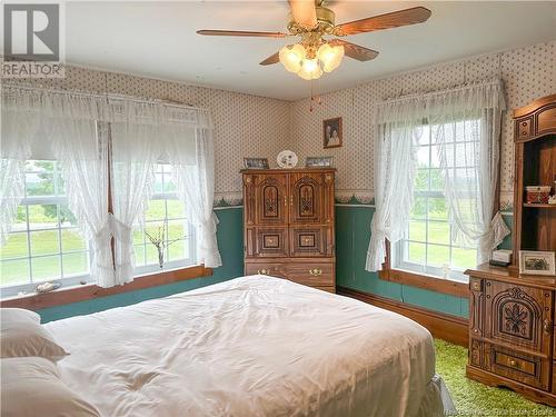 250-251 Mckenna Road, Newburg, NB - Indoor Photo Showing Bedroom