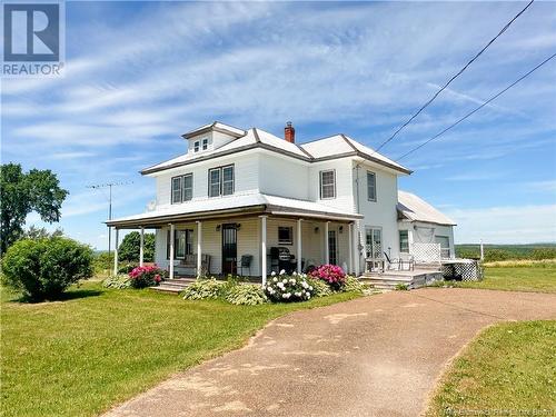 250-251 Mckenna Road, Newburg, NB - Outdoor With Deck Patio Veranda