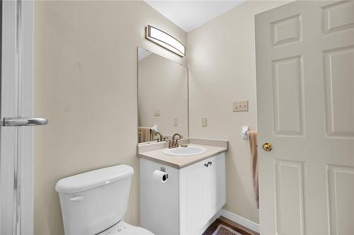 1771 Upper Wentworth Street|Unit #4, Hamilton, ON - Indoor Photo Showing Bathroom