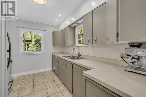 2823 Scotstown Road, West Kelowna, BC - Indoor Photo Showing Kitchen With Double Sink