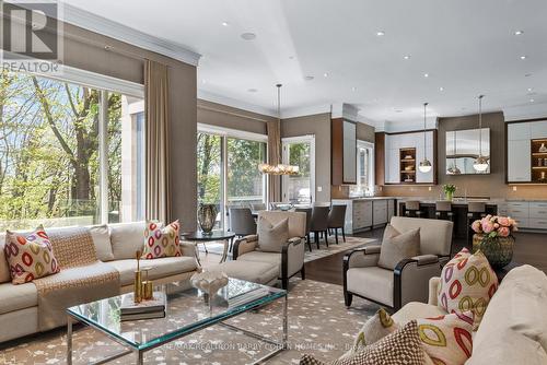 11 Ridgewood Road, Toronto (Forest Hill South), ON - Indoor Photo Showing Living Room