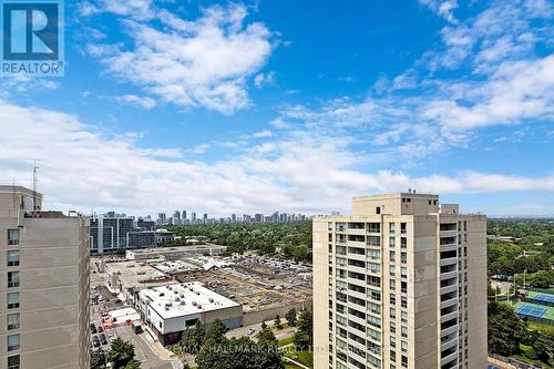 Lph05 - 660 Sheppard Avenue E, Toronto, ON - Outdoor With View