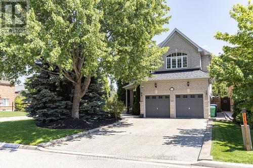 3136 Baron Drive, Mississauga, ON - Outdoor With Facade